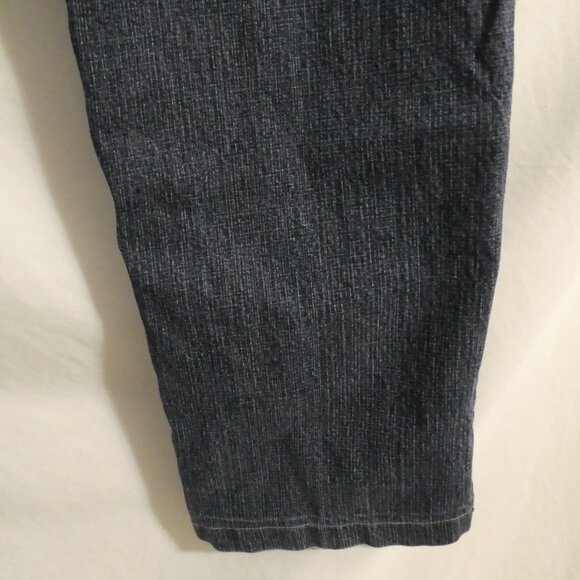 POINT ZERO JEANSWEAR | size 32 | Blue Denim Jeans | Made In Canada - Picture 16 of 16
